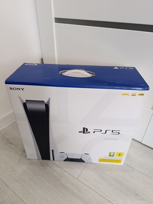 Konsola  Sony PlayStation Ps5 z napędem.. Stan Nowy Plomby