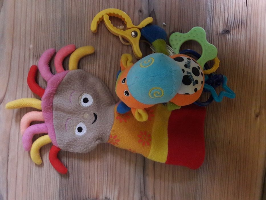 Pacynka I grzechotka do wózka