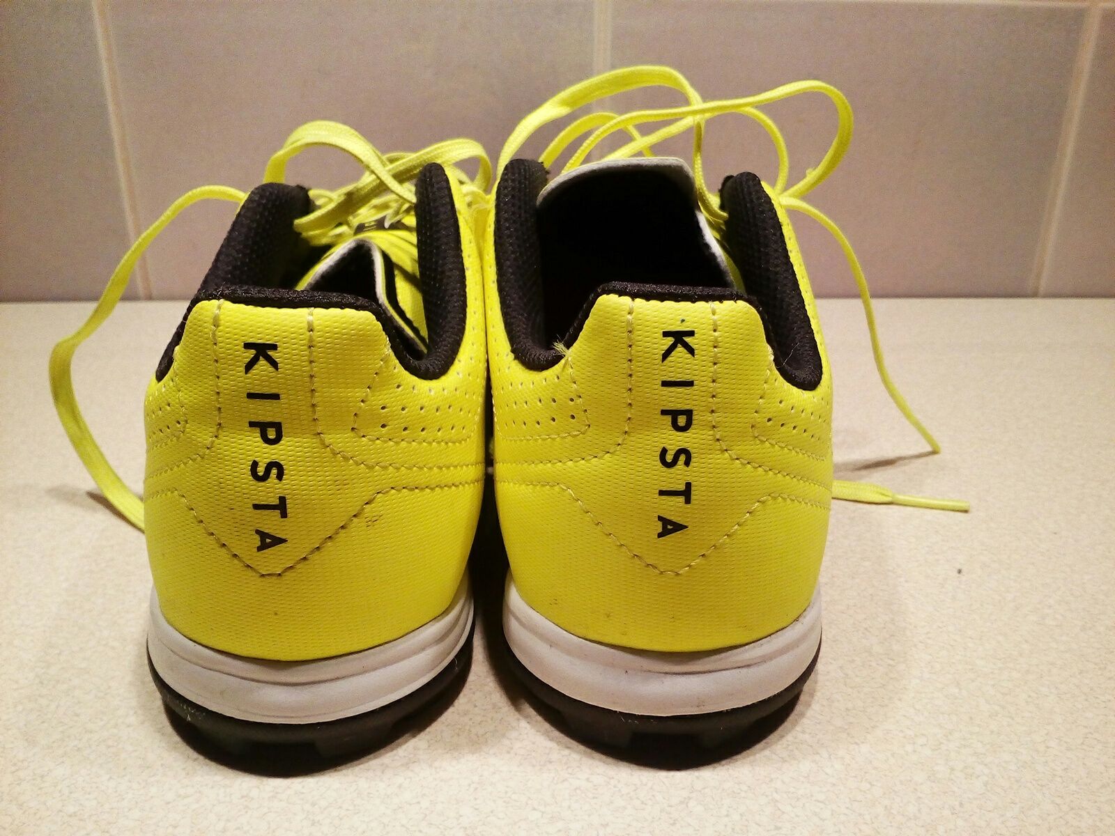 Buty sportowe Kipsta rozmiar 38