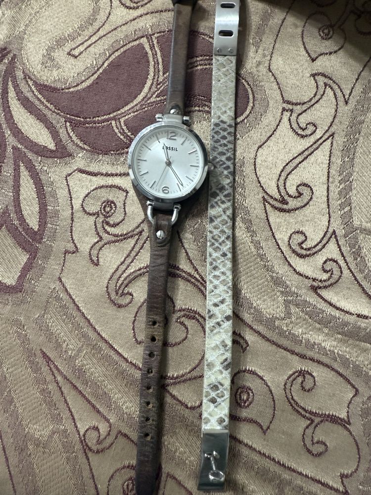 Relógio Fóssil + pulseira Fóssil