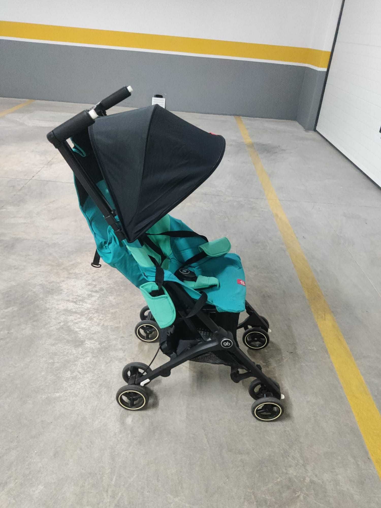 Carrinho Bebé-Criança Compacto, Leve- Viagens (GB Pockit+ All Terrain)