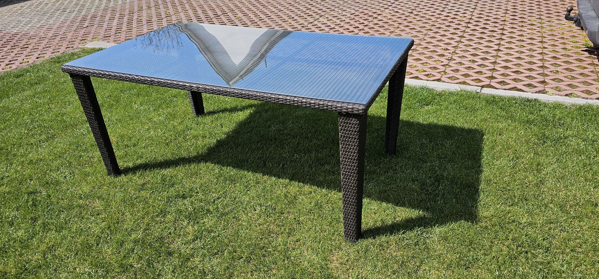 Stół ratanowy ze szkłem 170×100×76 brązowy