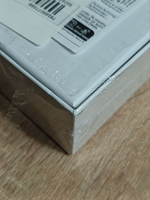 Дерев'яні пазли поїзд у книзі унікального розміру нестандартні