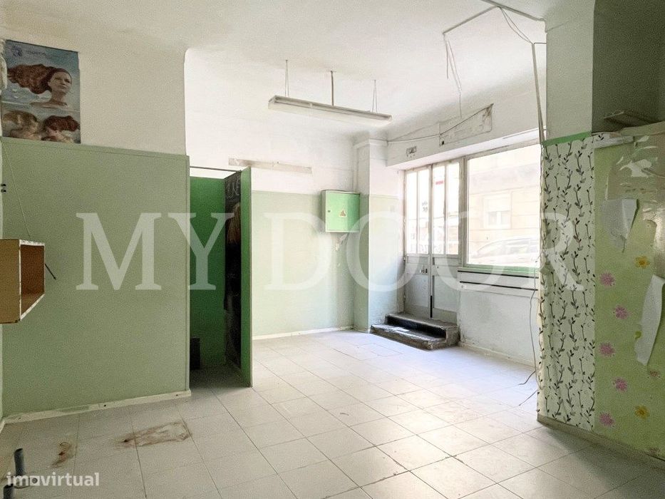 Moscavide - OPORTUNIDADE - Loja p/ Arrendar