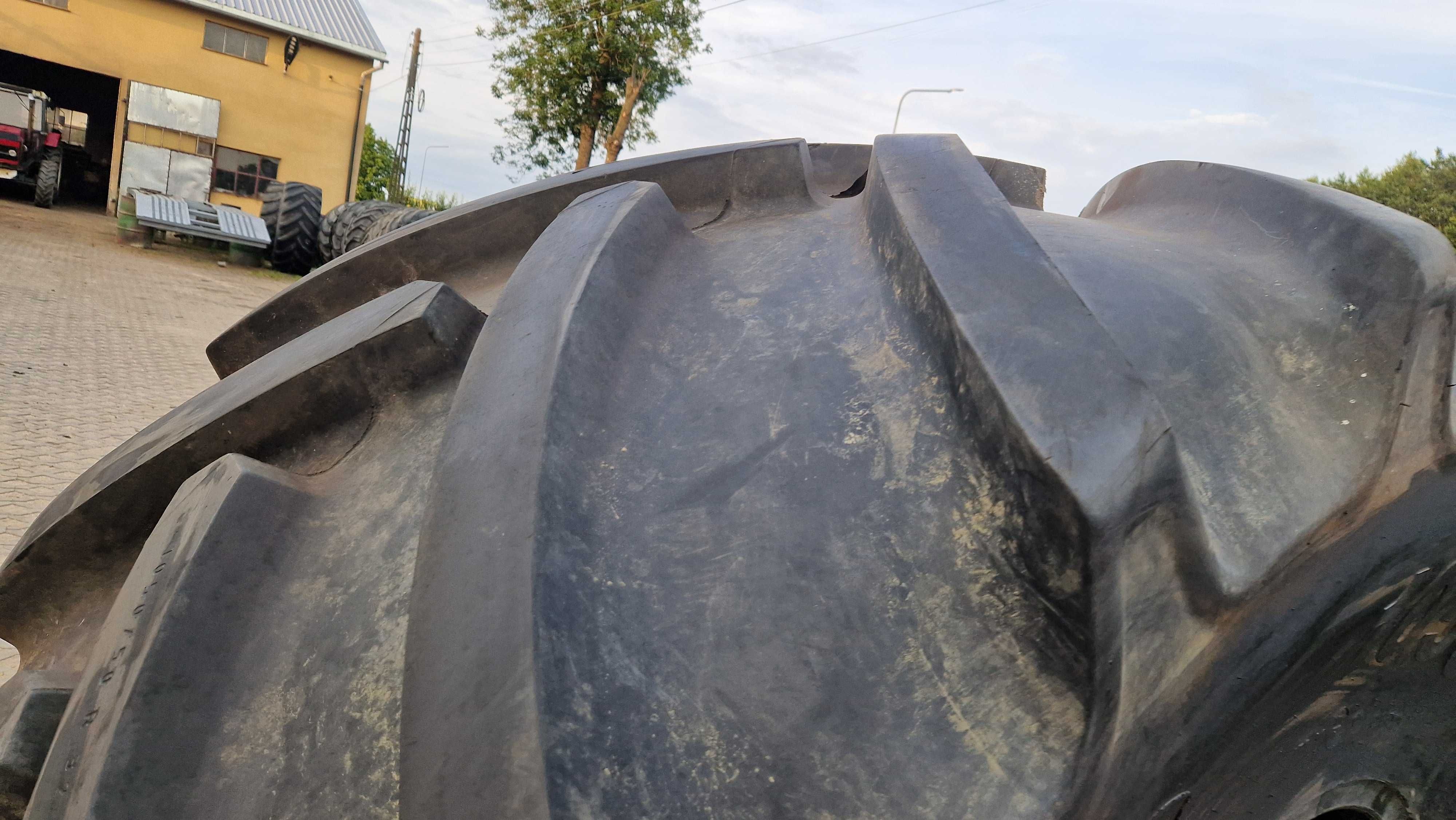1050/50r32 Comtinental Mitas 100% bieżnik bez napraw