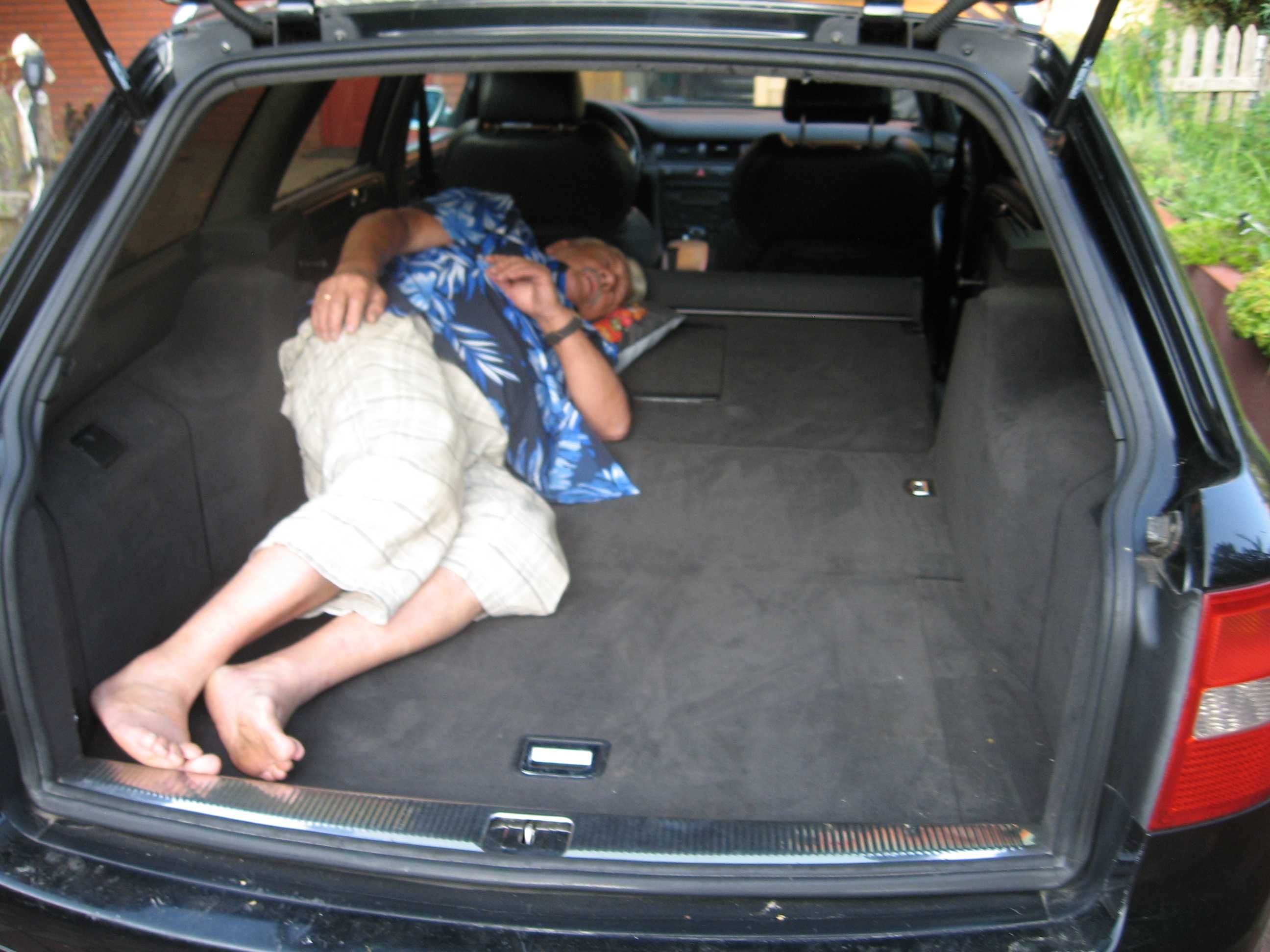 Tanio  sprzedam Audi S6 C5