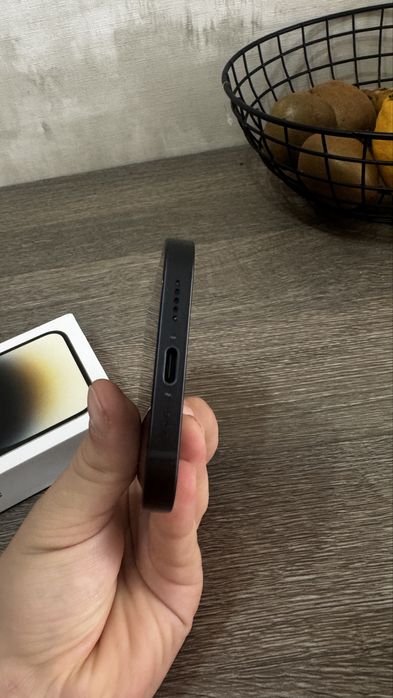 Iphone 16e e-sim ICloud