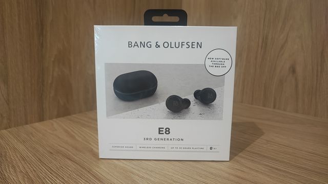 Bang & Olufsen Beoplay E8 3rd generation. NOWE, gwarancja..