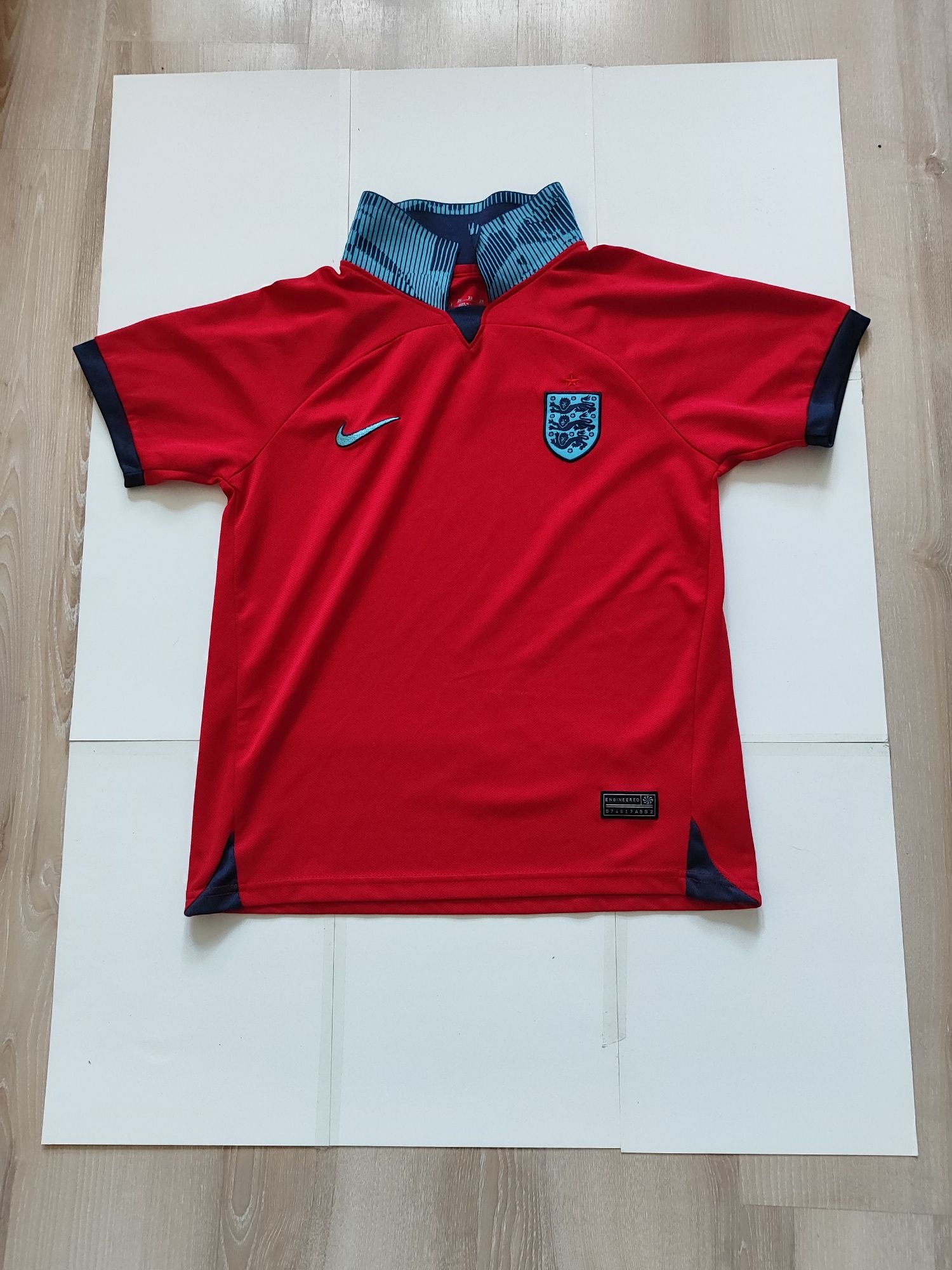 --- Anglia koszulka piłkarska firmy nike ---