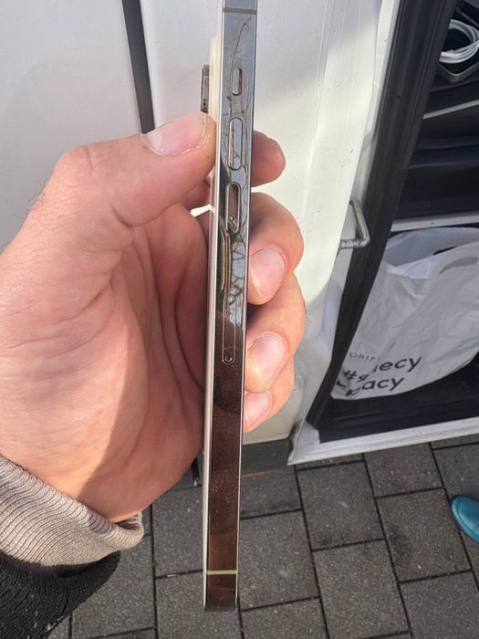 Продам свій 14 про макс. Iphone 14 pro max