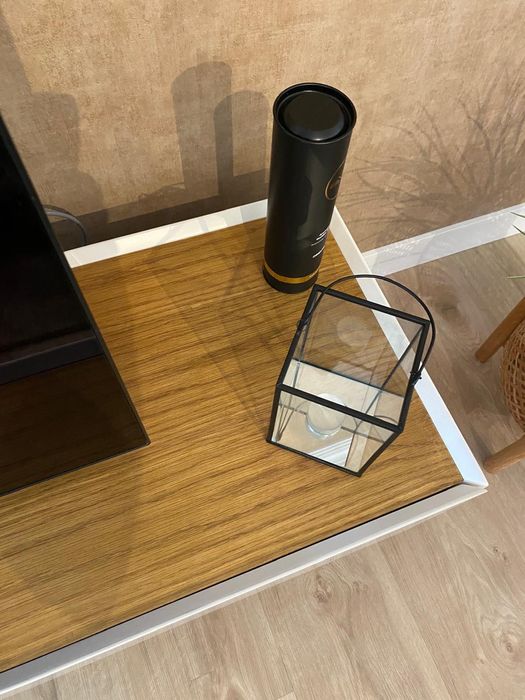 Móvel de TV com design moderno e perfeito para ambientes minimalistas