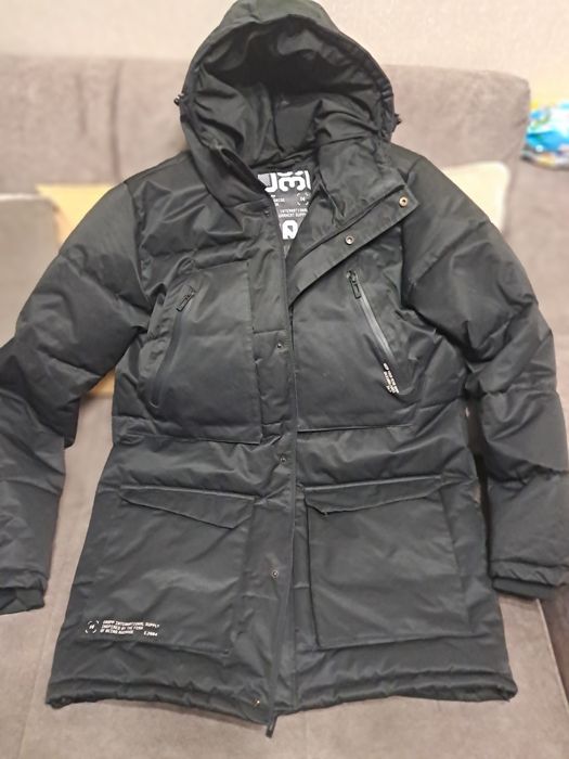 Продам дуже теплу зимову куртку