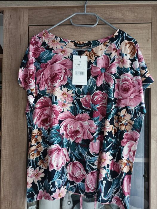 Wzorzysta bluzka , Greenpoint