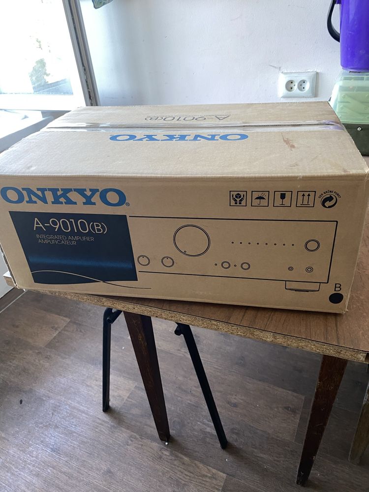 Усилитель Onkyo A-9010Black
