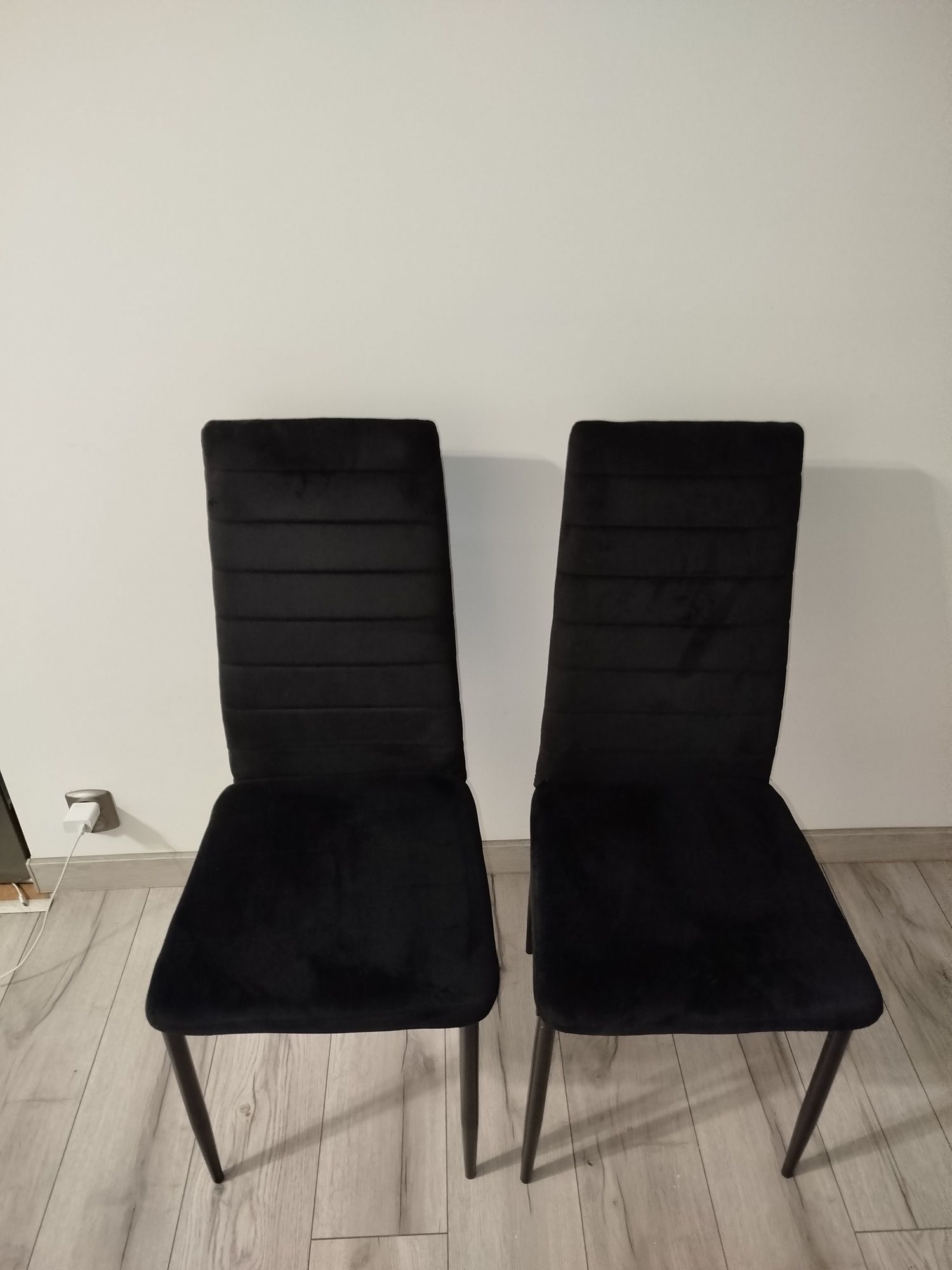 Krzesła tapicerowane Black/Velvet - Agata Meble