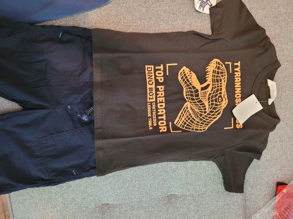 Koszulka, T-shirt, spodenki r.116