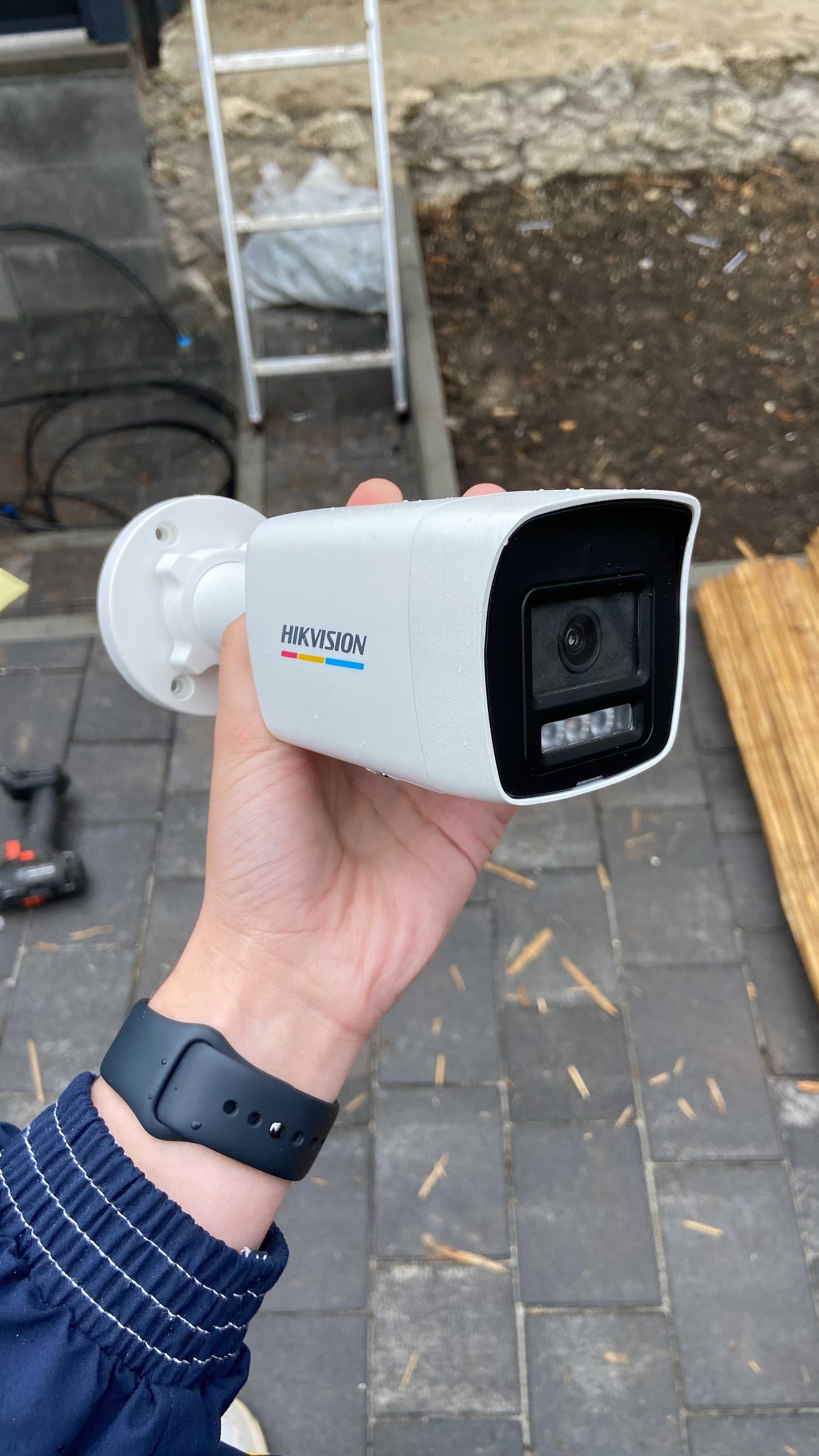 Відеоспостереження Hikvision / SEVEN