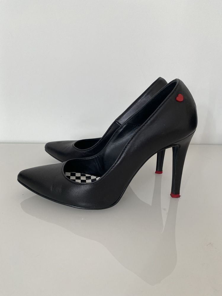 Szpilki, czółenka LOVE MOSCHINO, rozmiar 36