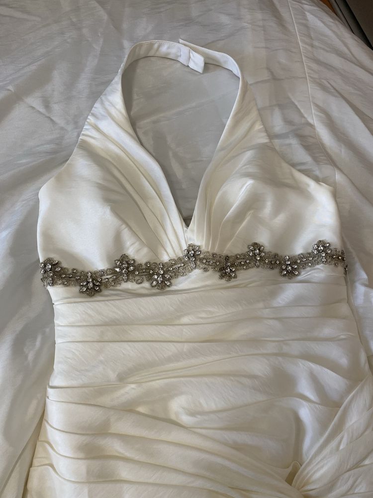 Vestido de noiva com calda