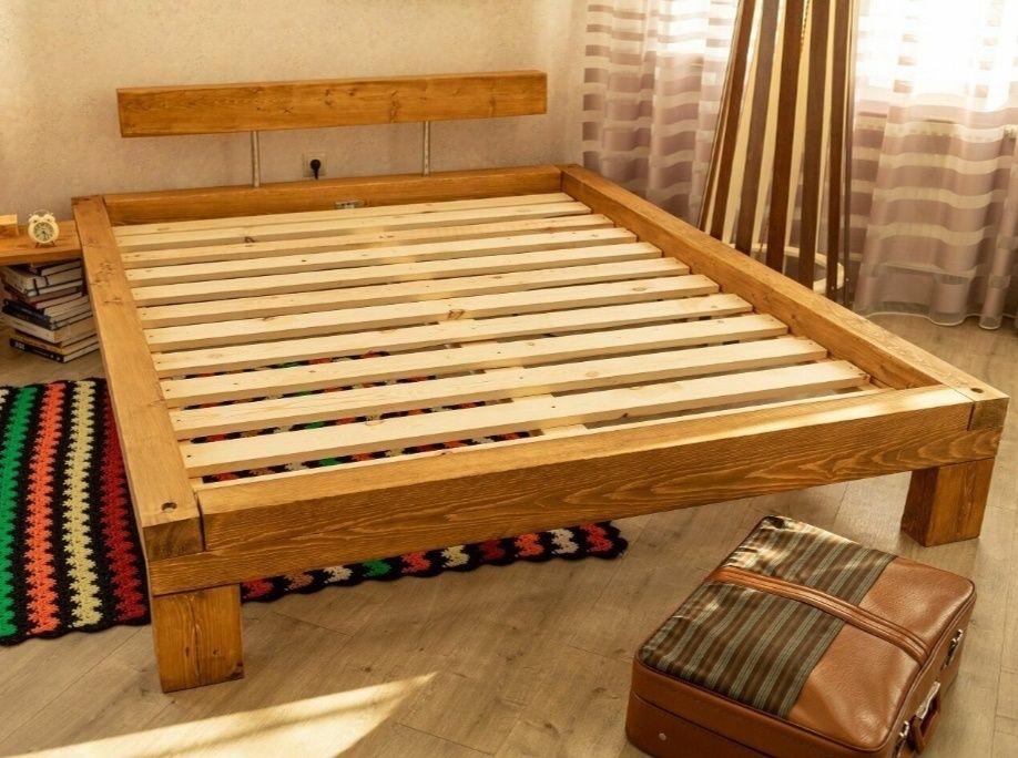 Łóżko z belek sosnowych pod materac 160x200
