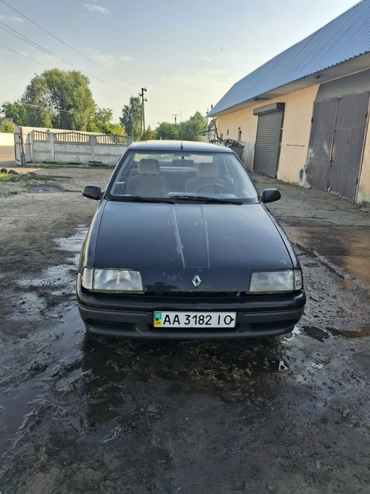 Продам рено 19 торг