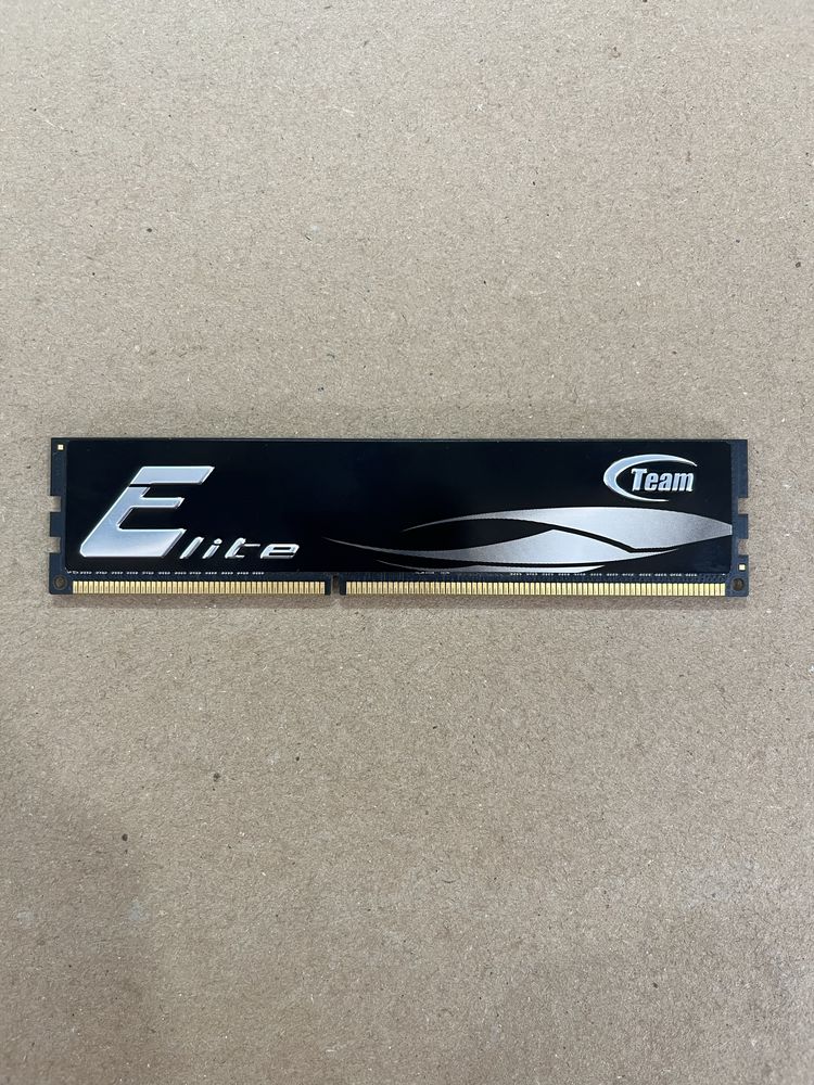 ОЗУ DDR 3 2GB  1600Mhz