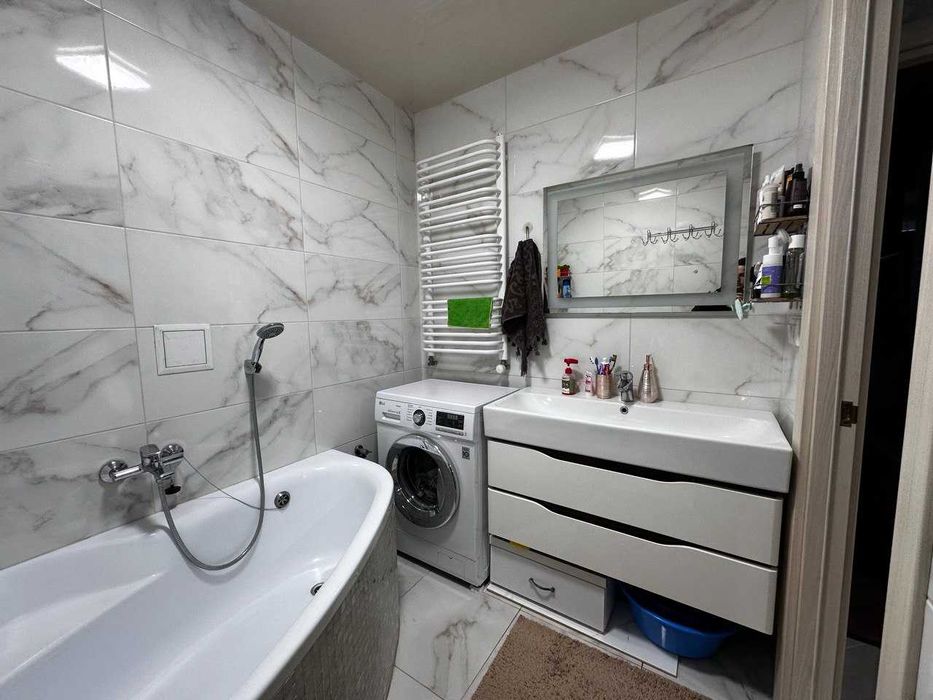 Продається 2-к. квартира з ремонтом за вул. Покрови (р-н Кутківці)