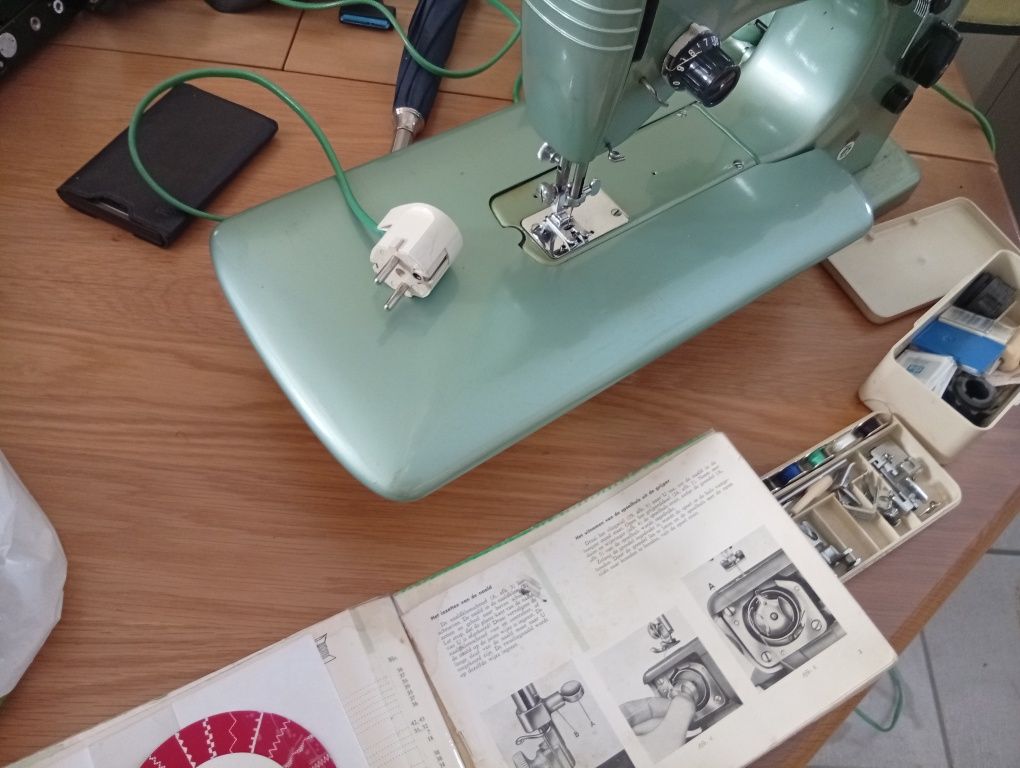 Husqvarna maquina costura