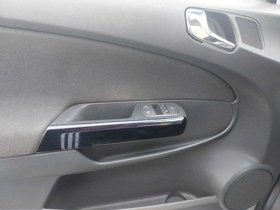Carro opel corsa