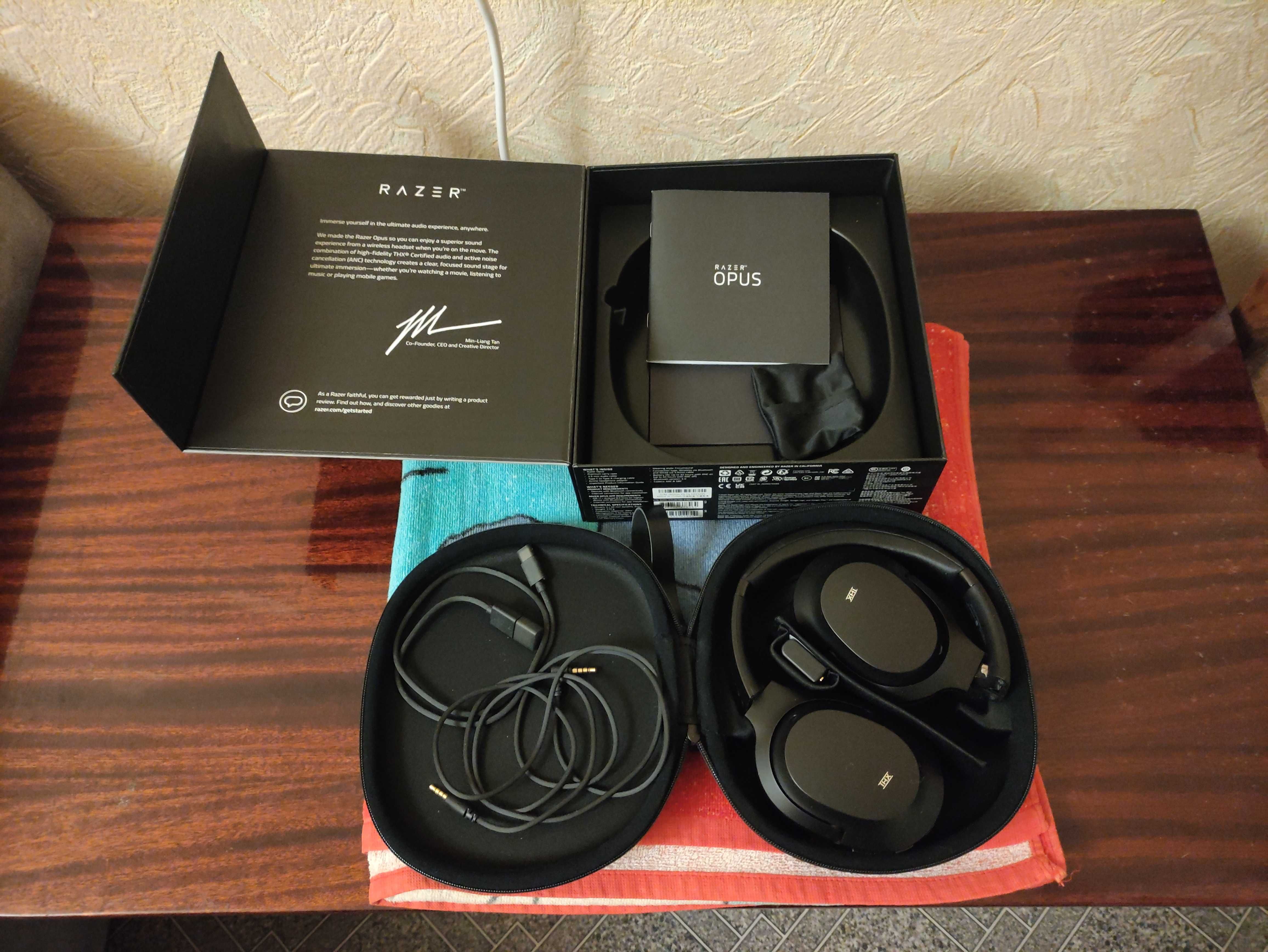 Навушники Razer Opus Black