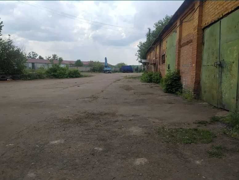 Продаж 2га, землі промисловості, Жашків, вул. Лікарняна, с адмінбудів