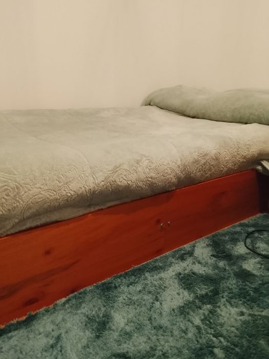 Cama de solteiro nova