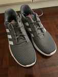 Ténis Adidas unissexo como novos