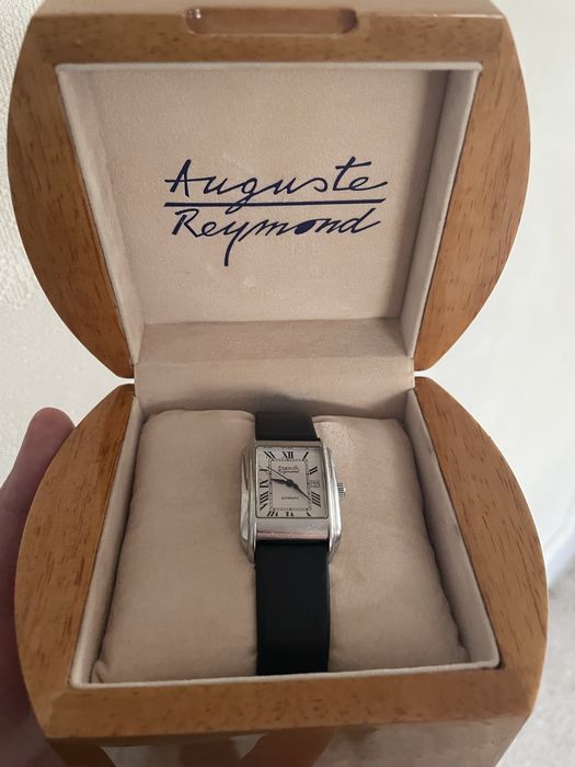 Швейцарський наручний годинник Auguste Reymond Charleston Automatic