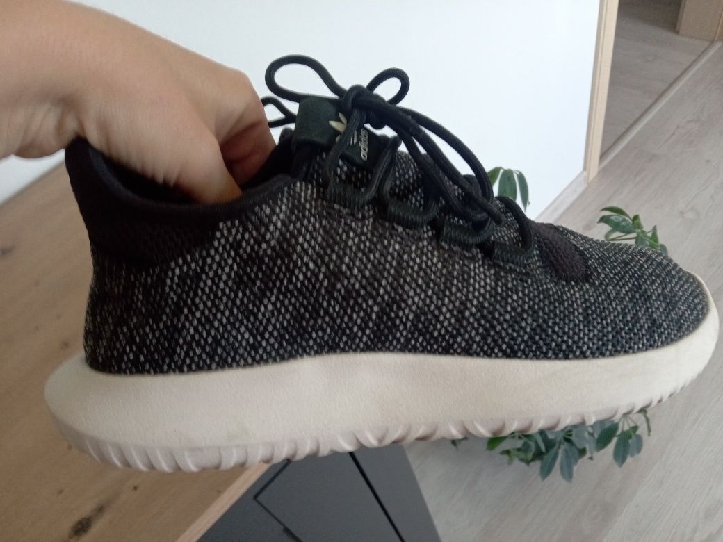 Buty sportowe Adidas Tubular Shadow Knit 39 1/3