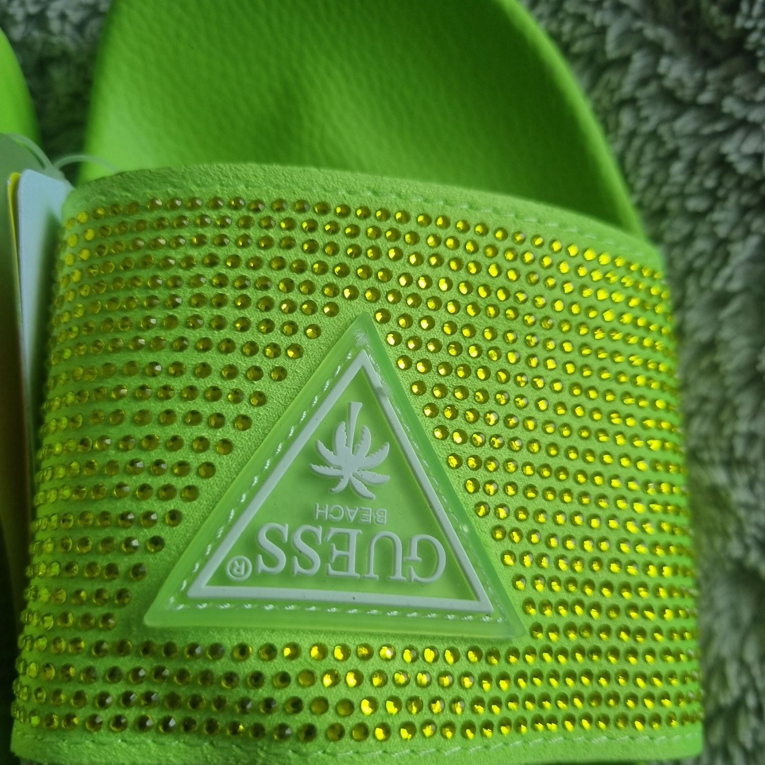 Klapki  damskie Guess