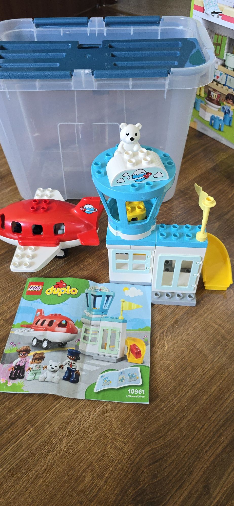 Zestaw Lego Duplo 10961 - samolot i wieża lotnicza