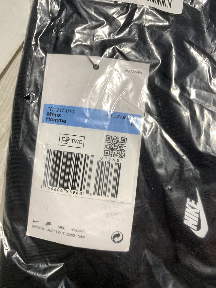 Мужская футболка Nike Swoosh черная футболка с принтом Найк