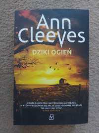 Dziki ogień  Ann Cleeves cykl szetlandzki (tom 8)