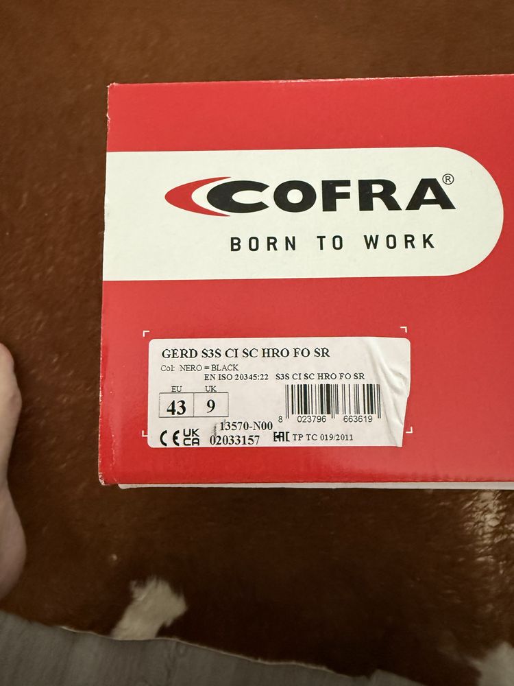 Buty robocze solidne ognio odporne