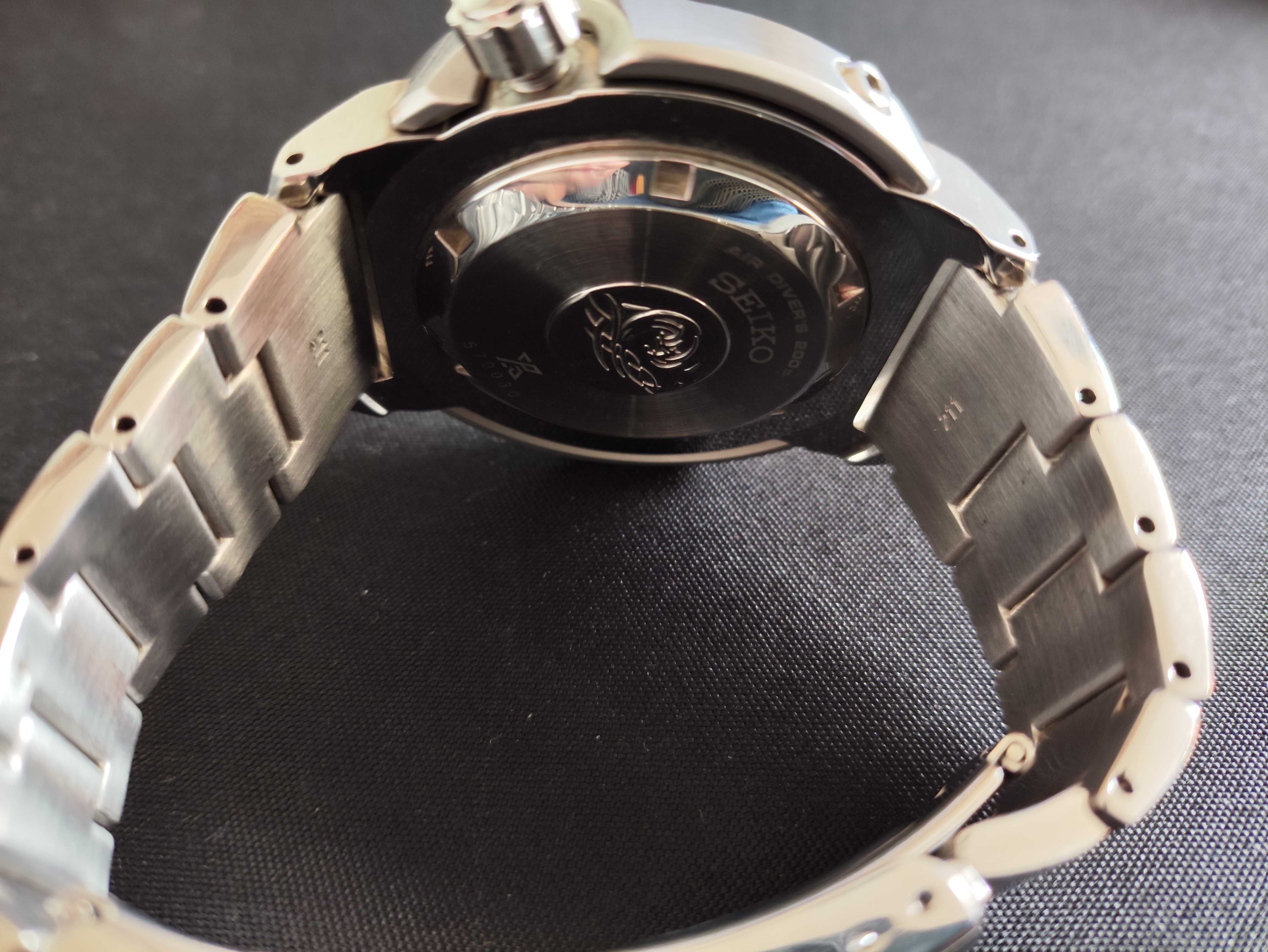 Relógio automático Seiko SRP637 Baby Tuna