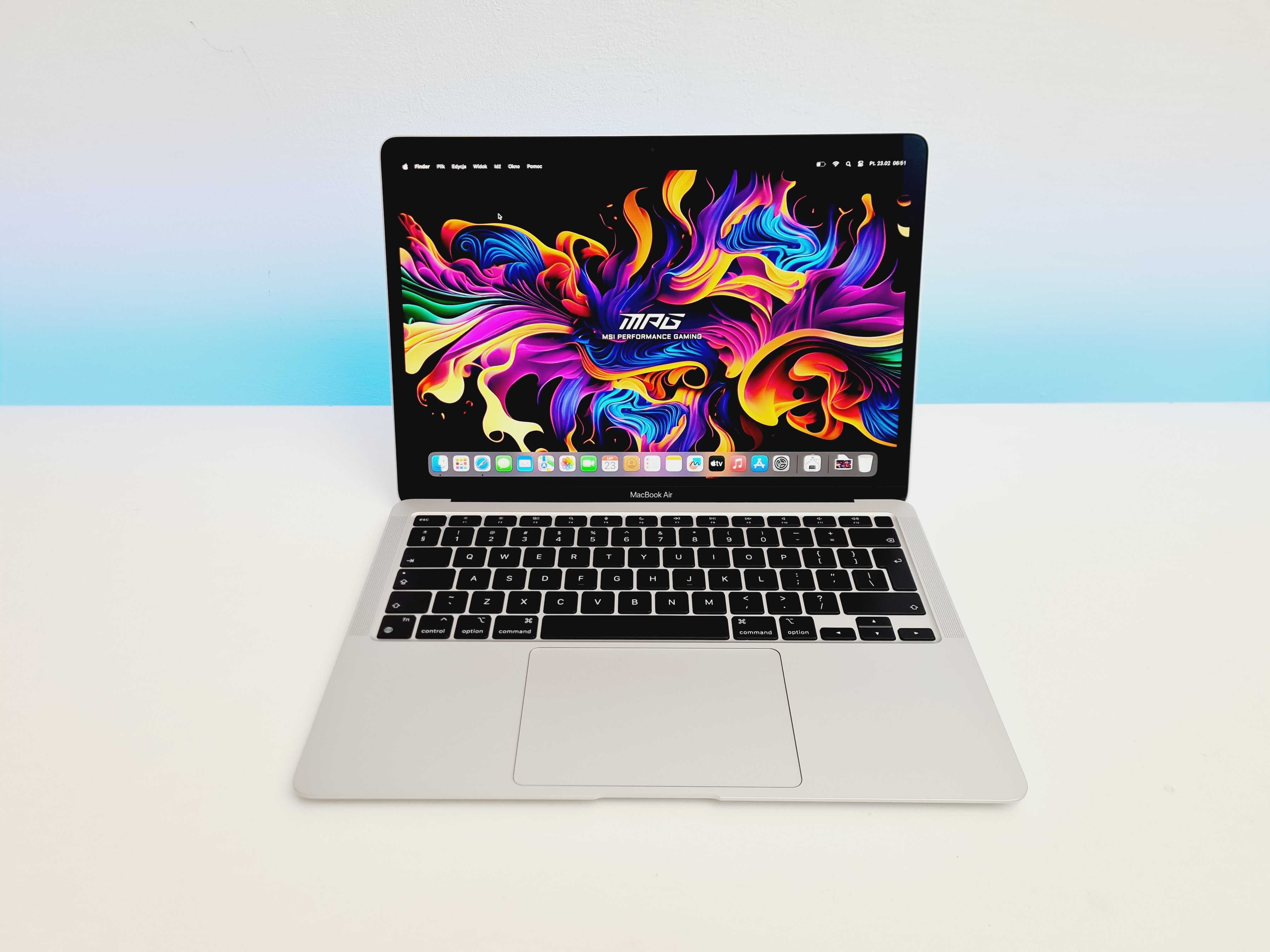 Jak nowy MACBOOK AIR M1 8GB/256GB 13.3" 177 cykli UBEZPIECZENIE F22