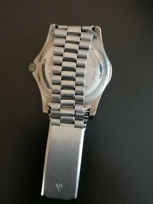 Accurist- Zegarek Męski z bransoletą