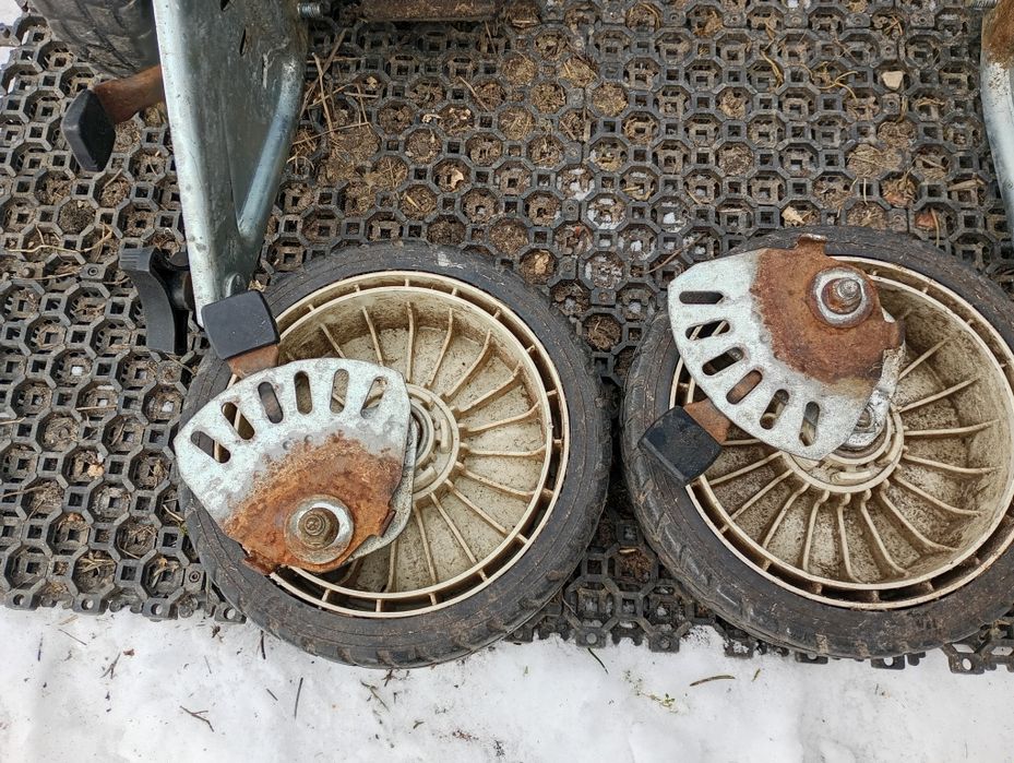 Napęd do kosiarki Honda