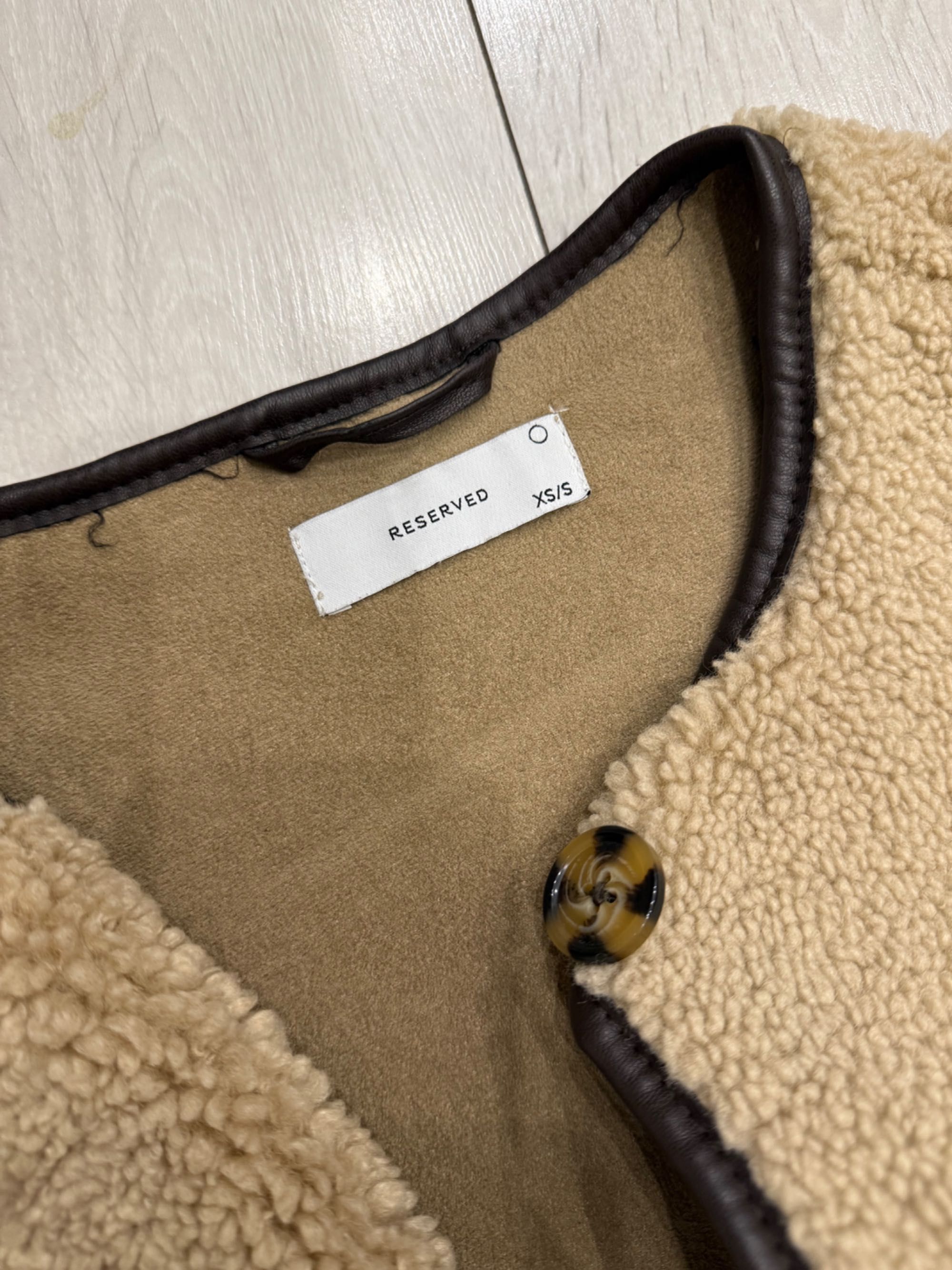 Куртка Reserved овчина