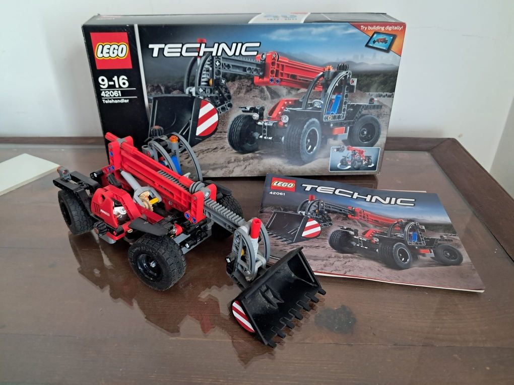 LEGO TECHNIC 42061 Telehandler