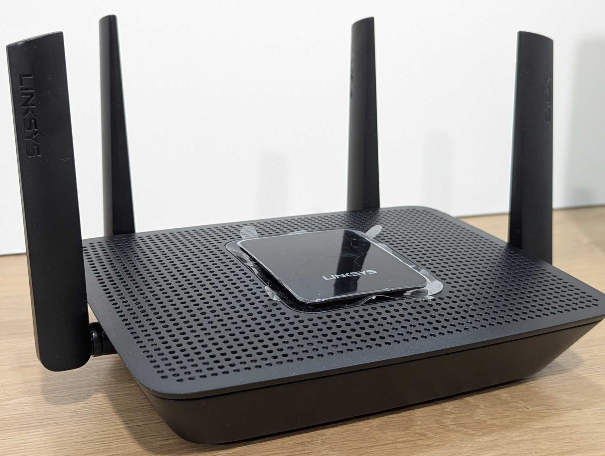 Роутер WiFi Mesh Linksys MR8300 CISCO до2,2 Гб. 3Wi-Fi диап