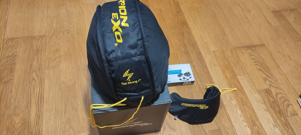 Capacete Scorpion exo tech Carbon-M