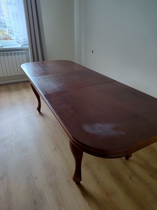 Sprzedam stół do pokoju