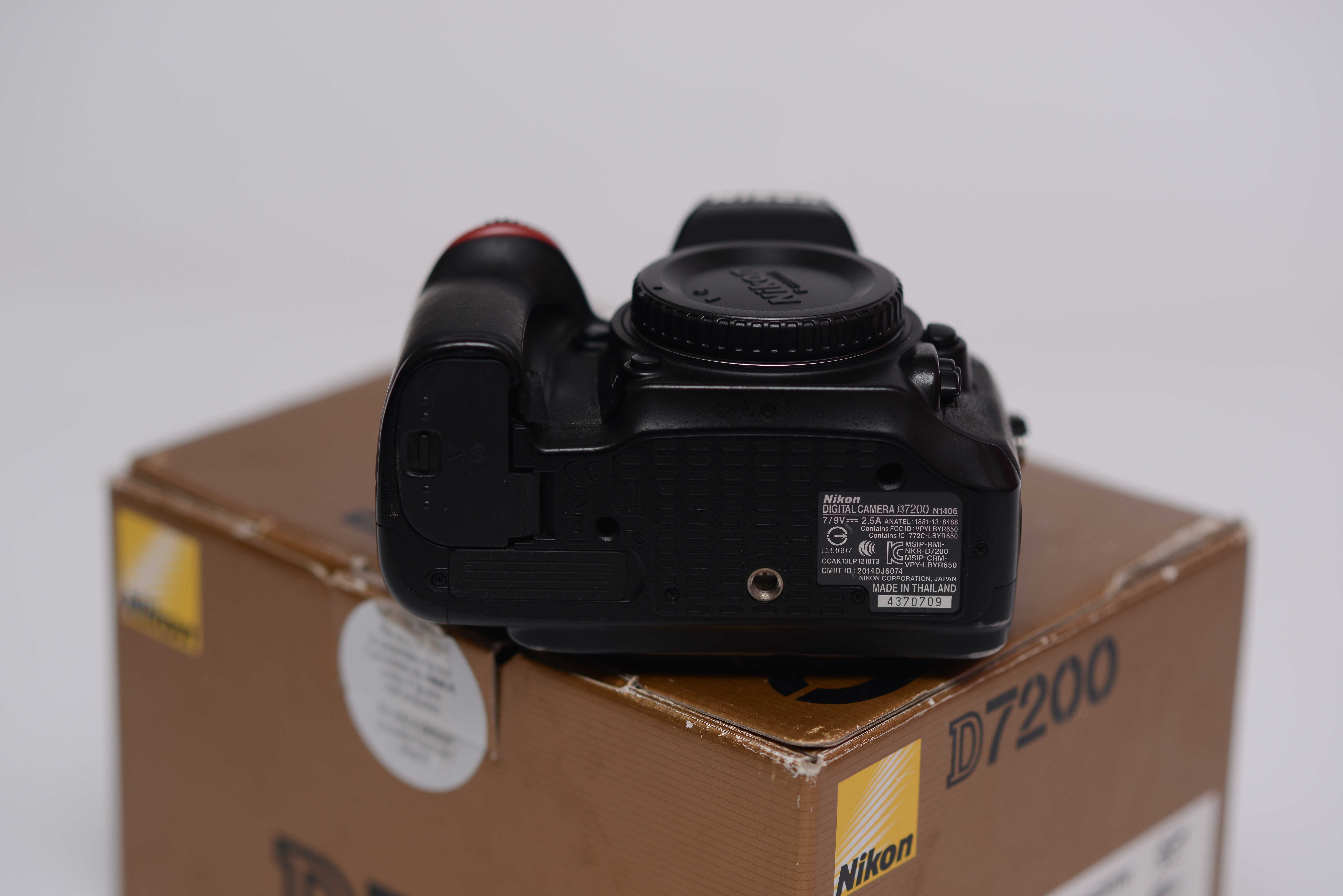 Nikon D7200 (Нікон Д7200)